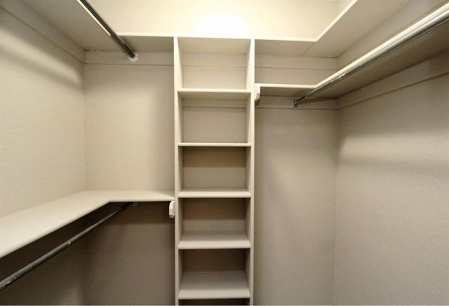 1308 Oswego Drive, Yukon, OK 73099