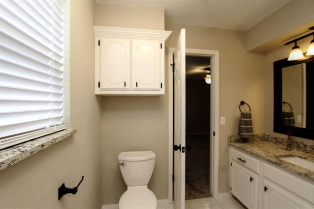 1308 Oswego Drive, Yukon, OK 73099