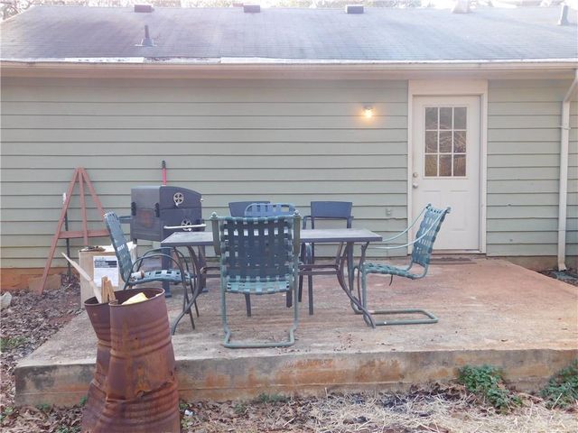 1040 Kirkland Road, Covington, GA 30016