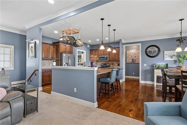 19813 Elmridge Street, Spring Hill, KS 66083
