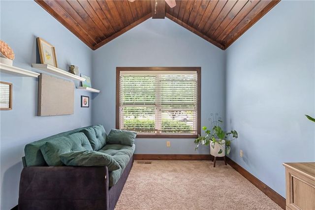 19813 Elmridge Street, Spring Hill, KS 66083
