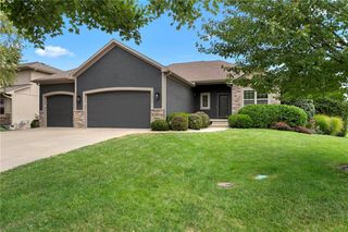 19813 Elmridge Street, Spring Hill, KS 66083