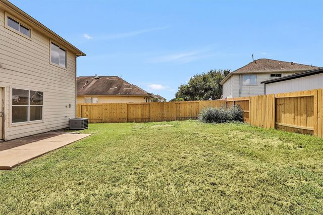 19338 Montclair Meadow Lane, Katy, TX 77449