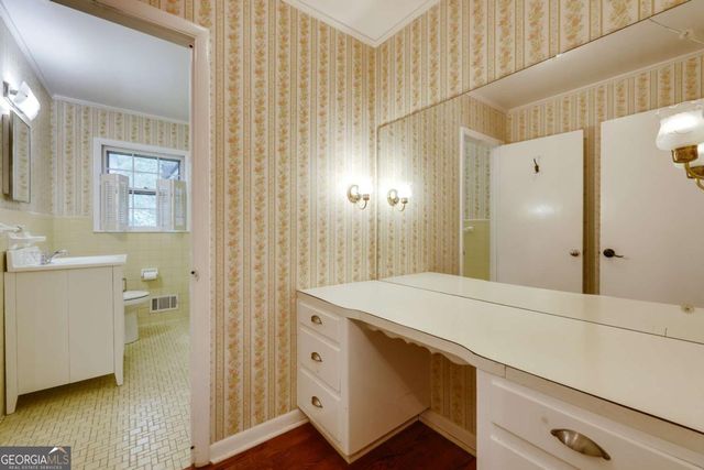 750 Glenwood Drive, Athens, GA 30606