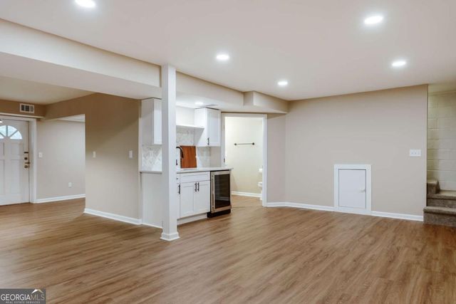 750 Glenwood Drive, Athens, GA 30606