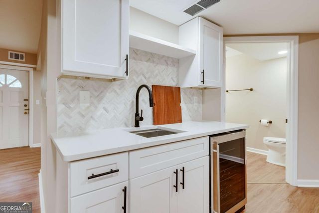 750 Glenwood Drive, Athens, GA 30606