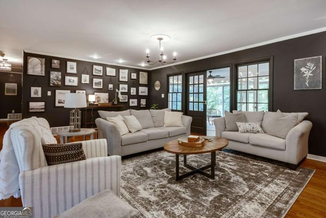 750 Glenwood Drive, Athens, GA 30606
