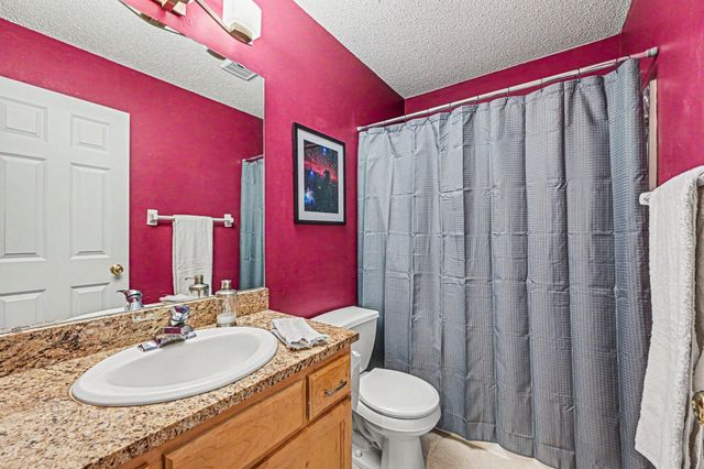 4517 Alicia Drive, Inver Grove Heights, MN 55077