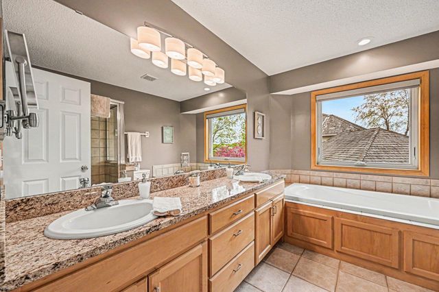 4517 Alicia Drive, Inver Grove Heights, MN 55077