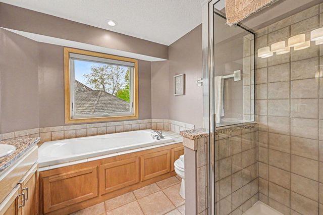 4517 Alicia Drive, Inver Grove Heights, MN 55077
