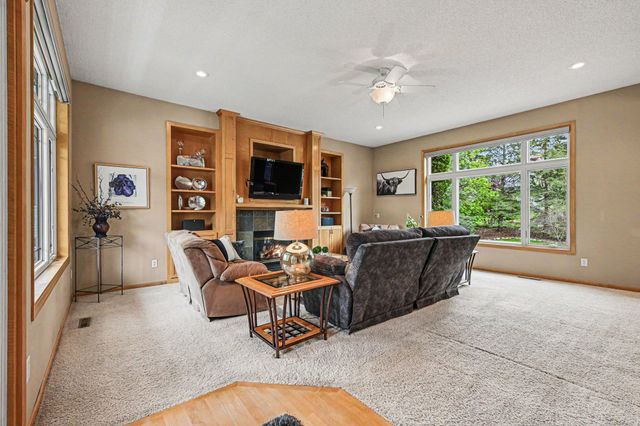 4517 Alicia Drive, Inver Grove Heights, MN 55077