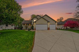 4517 Alicia Drive, Inver Grove Heights, MN 55077