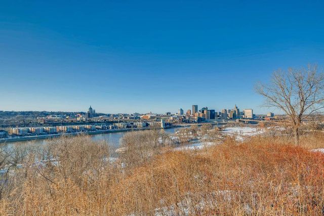 334 Cherokee Avenue 103, Saint Paul, MN 55107