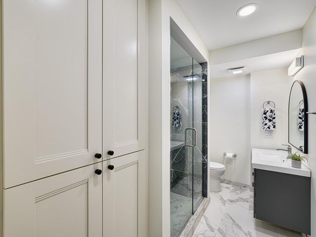 334 Cherokee Avenue 103, Saint Paul, MN 55107