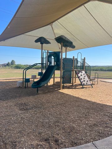 455 Walnut, Schertz, TX 78154