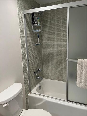3100 N Palm Aire Drive 304, Pompano Beach, FL 33069