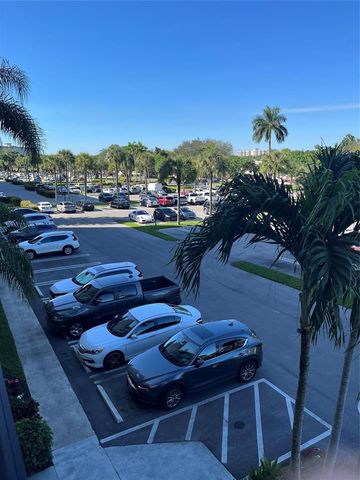 3100 N Palm Aire Drive 304, Pompano Beach, FL 33069