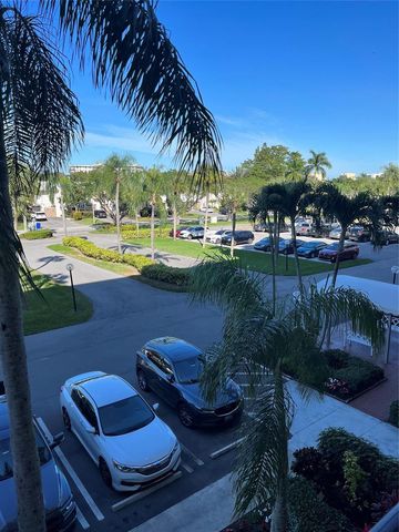 3100 N Palm Aire Drive 304, Pompano Beach, FL 33069
