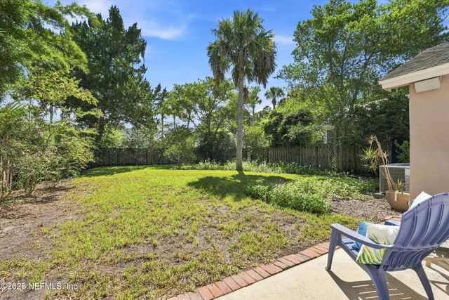 1668 LINKSIDE Court N, Atlantic Beach, FL 32233