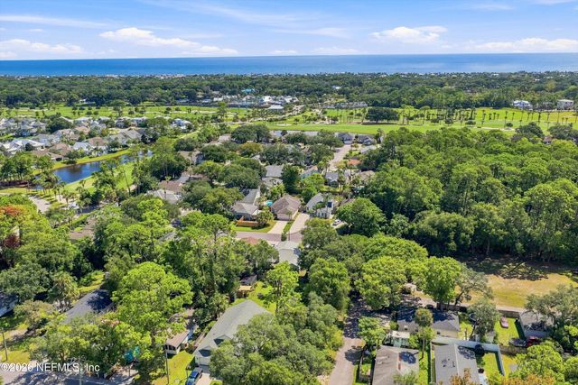 1668 LINKSIDE Court N, Atlantic Beach, FL 32233