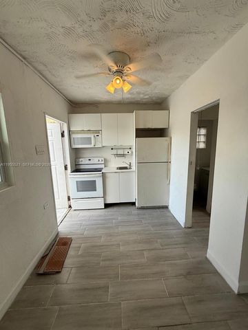 1270 North Dr, Miami, FL 33179