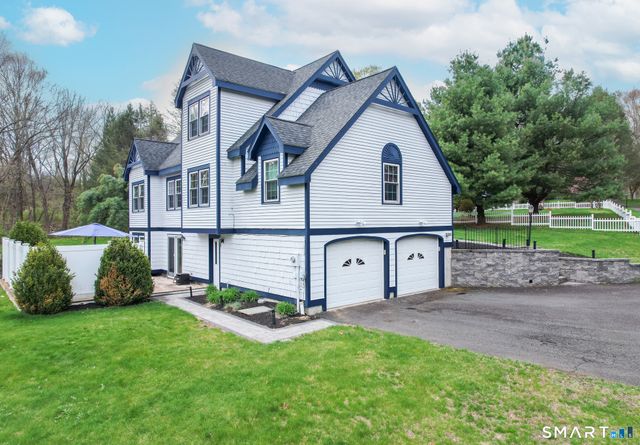 105 Quaker Farms Road, Southbury, CT 06488