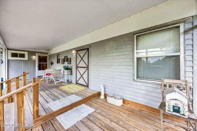 15690 SEARS Road, Jacksonville, FL 32218