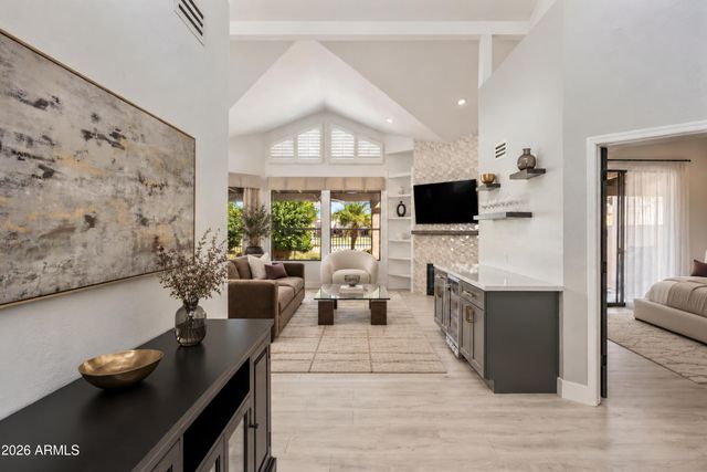 11809 N 40TH Place, Phoenix, AZ 85028