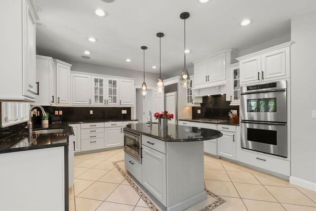 21 Coach Road, North Attleboro, MA 02760