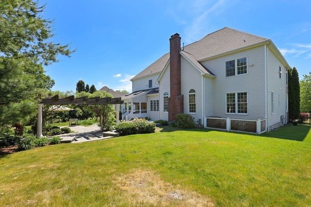 21 Coach Road, North Attleboro, MA 02760