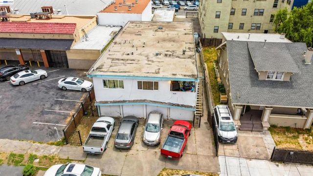 2426 57th Ave, Oakland, CA 94605