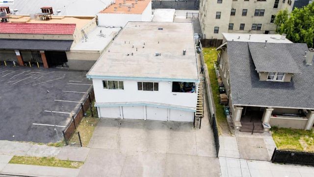 2426 57th Ave, Oakland, CA 94605