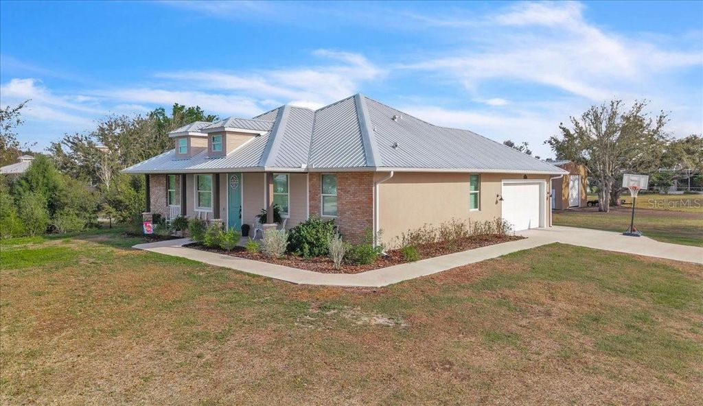 Image 44 of property listing at 8429 SW RIVERVIEW OAKS TERRACE, Arcadia, FL 34269