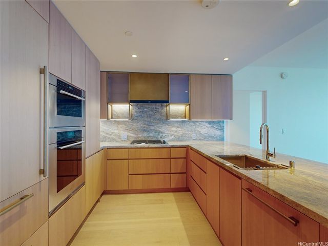 1100 Ala Moana Boulevard 2810, Honolulu, HI 96814