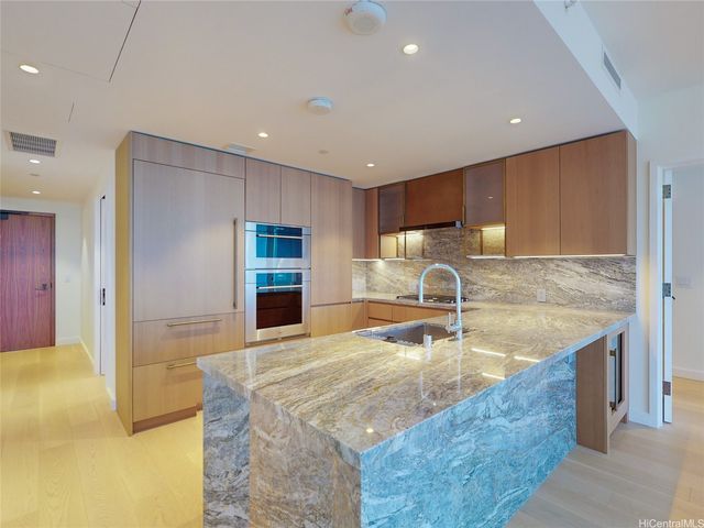 1100 Ala Moana Boulevard 2810, Honolulu, HI 96814