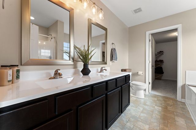 1429 Delos Marr Avenue, Chesterton, IN 46304