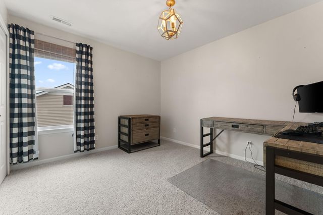 1429 Delos Marr Avenue, Chesterton, IN 46304