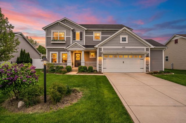 1429 Delos Marr Avenue, Chesterton, IN 46304