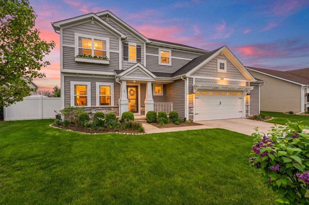 1429 Delos Marr Avenue, Chesterton, IN 46304