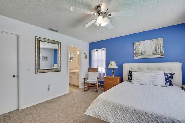 9690 N ALDER AVENUE, Crystal River, FL 34428