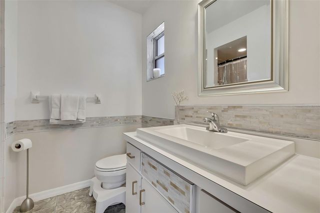 9690 N ALDER AVENUE, Crystal River, FL 34428
