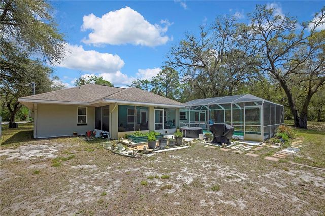 9690 N ALDER AVENUE, Crystal River, FL 34428