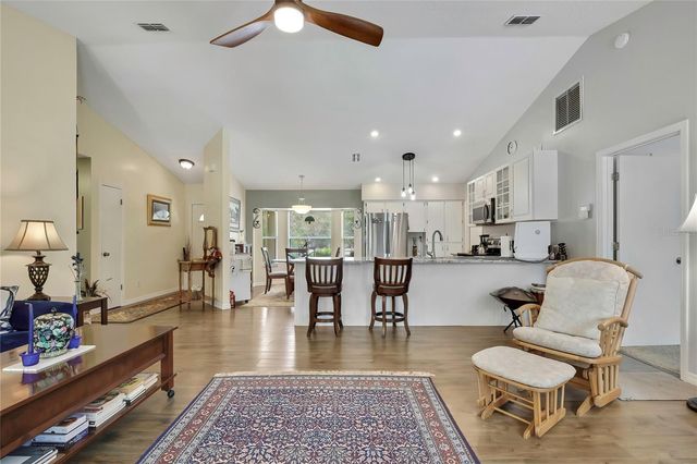 9690 N ALDER AVENUE, Crystal River, FL 34428