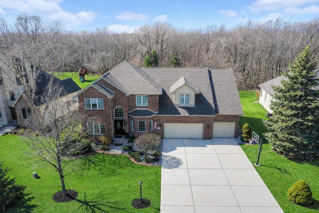 10588 Erie Drive, Crown Point, IN 46307