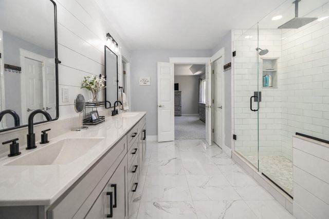 10588 Erie Drive, Crown Point, IN 46307