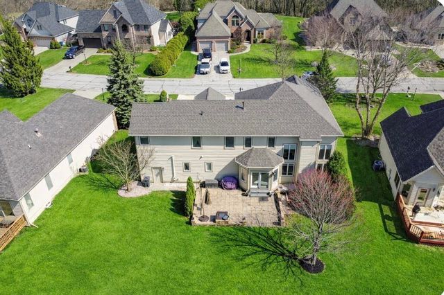 10588 Erie Drive, Crown Point, IN 46307