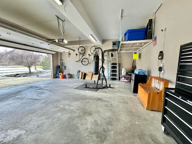 10588 Erie Drive, Crown Point, IN 46307