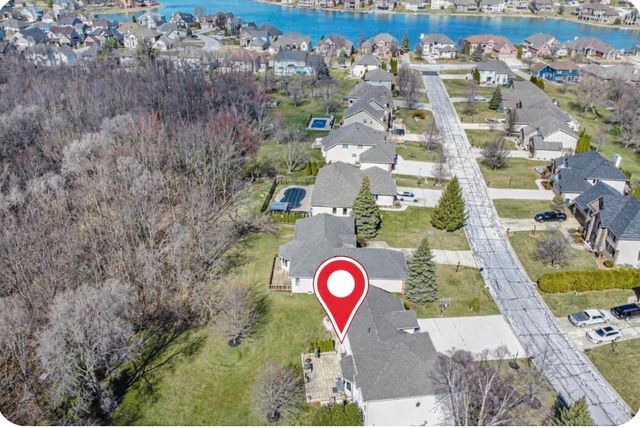 10588 Erie Drive, Crown Point, IN 46307