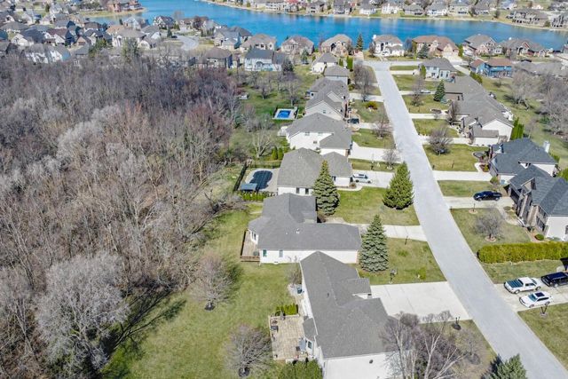 10588 Erie Drive, Crown Point, IN 46307