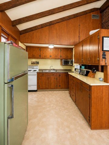 19 Nutmeg Lane, Lempster, NH 03605